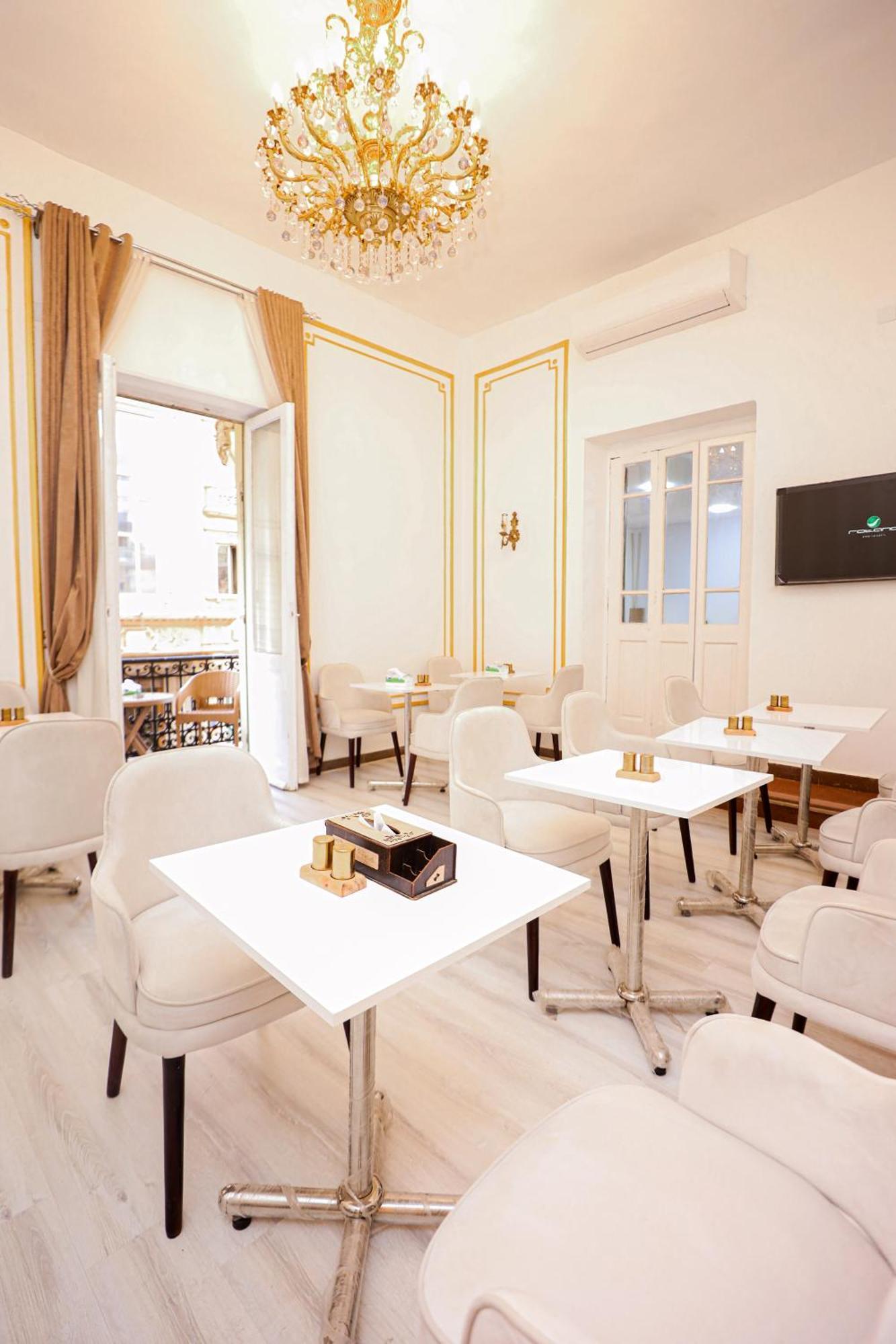 Downtown Antique Hotel 카이로 외부 사진