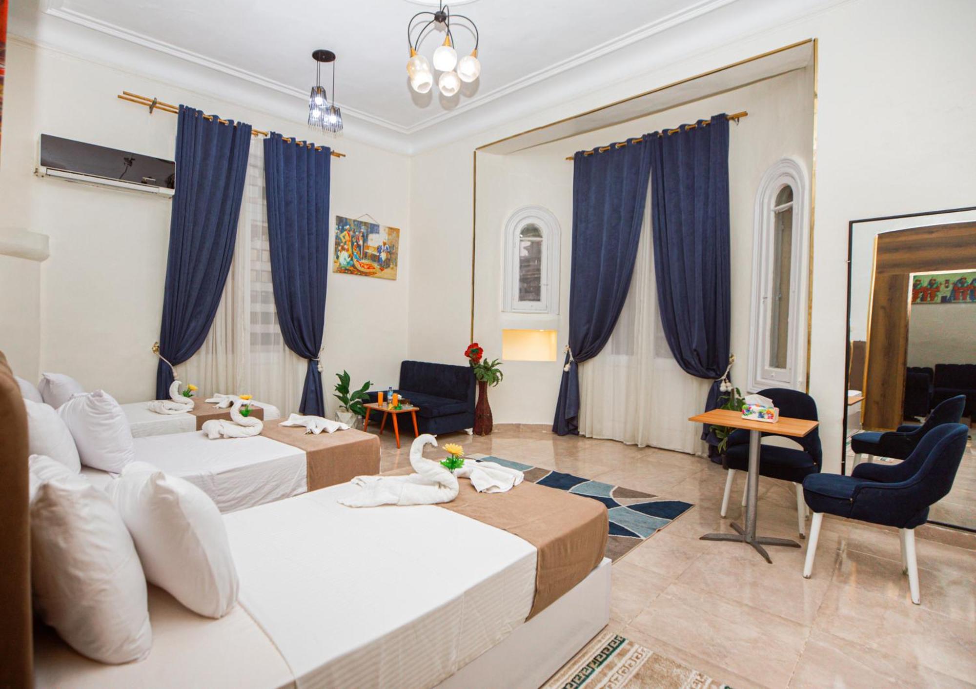 Downtown Antique Hotel 카이로 외부 사진